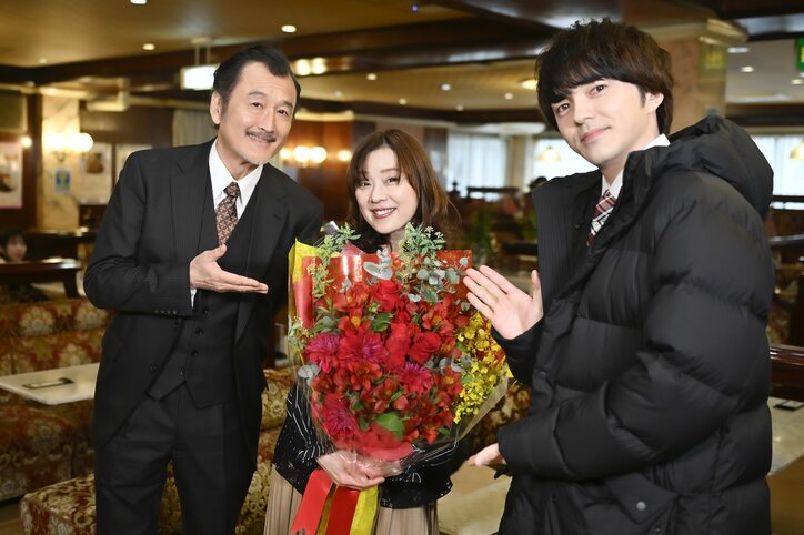 【写真・画像】「今年の桜が咲く頃には僕はもうこの世には居ません」吉田鋼太郎演じる武蔵からのビデオレターに「涙が止まらない」と反響『おっさんずラブ-リターンズ-』 5枚目