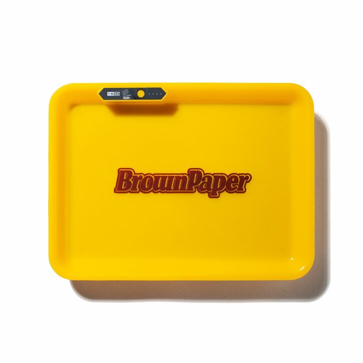 セレクトウェブショップ「1/8oz CLOTHING」の1周年PARTYが4月23日(日)に中目黒solfaで開催!DJには、BUDAMUNK 16FLIP、SCRATCH NICE等が出演!