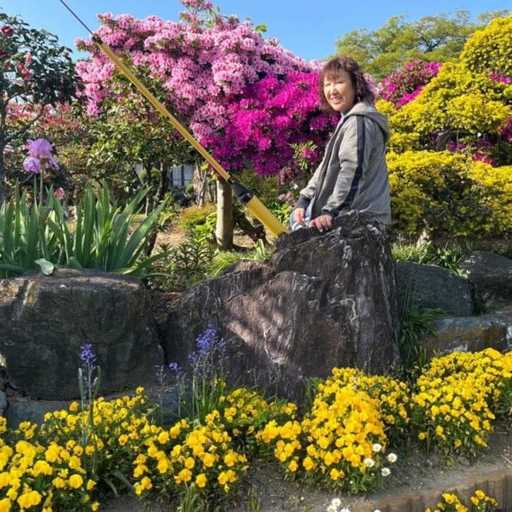  北斗晶、綺麗な花が咲き乱れていた実家の庭の様子を公開「凄い」「素敵すぎる」の声 