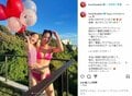 「Happy birthday to me 娘が一番楽しそうでなにより」紅蘭、愛娘と“水着”姿で自身の誕生日を報告
