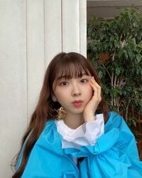 「顔が整いすぎてる」「リアル妖精」NiziU・ミイヒのキュートなオフショットにファン悶絶