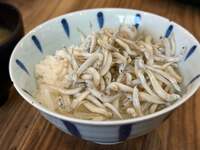 尾形あい『朝兼昼ごはん』