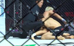 【画像】ケラモフが下からのパウンドで眠る衝撃の瞬間