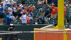 大谷翔平が観客の度肝抜いた！ メジャー通算200号の173キロ“弾丸アーチ”に球場騒然…スタンドインした瞬間の“SHO撃”光景