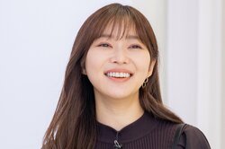 指原莉乃、ボディタッチに「あらあらあら…」 元ニンニンジャー俳優が合コンで女性陣全員から爆モテ状態に