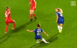 「魔法だ！」なでしこジャパンMFのスーパーゴールが欧州で話題沸騰！ 女子CLで36m鮮烈弾を叩き込んだ瞬間「最優秀得点が早くも決定」「パーマーみたい」