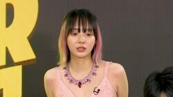 「これいっちゃうよね」岡田紗佳も大興奮のポーカー“大事故展開”でスター芸能人たちが見せた真剣すぎる表情にファン興奮