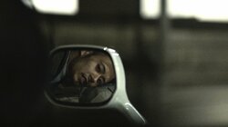 ラッパーBank.Somsaarが、アルバムの表題曲である “Like This (Prod. YamieZimmer)”のMVを公開。