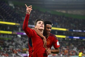 「文字通りゴールデンボーイに！」スペイン代表の18歳ガビ、スーパーゴールに称賛！ 歴代最年少記録のベスト３に食い込む【W杯】