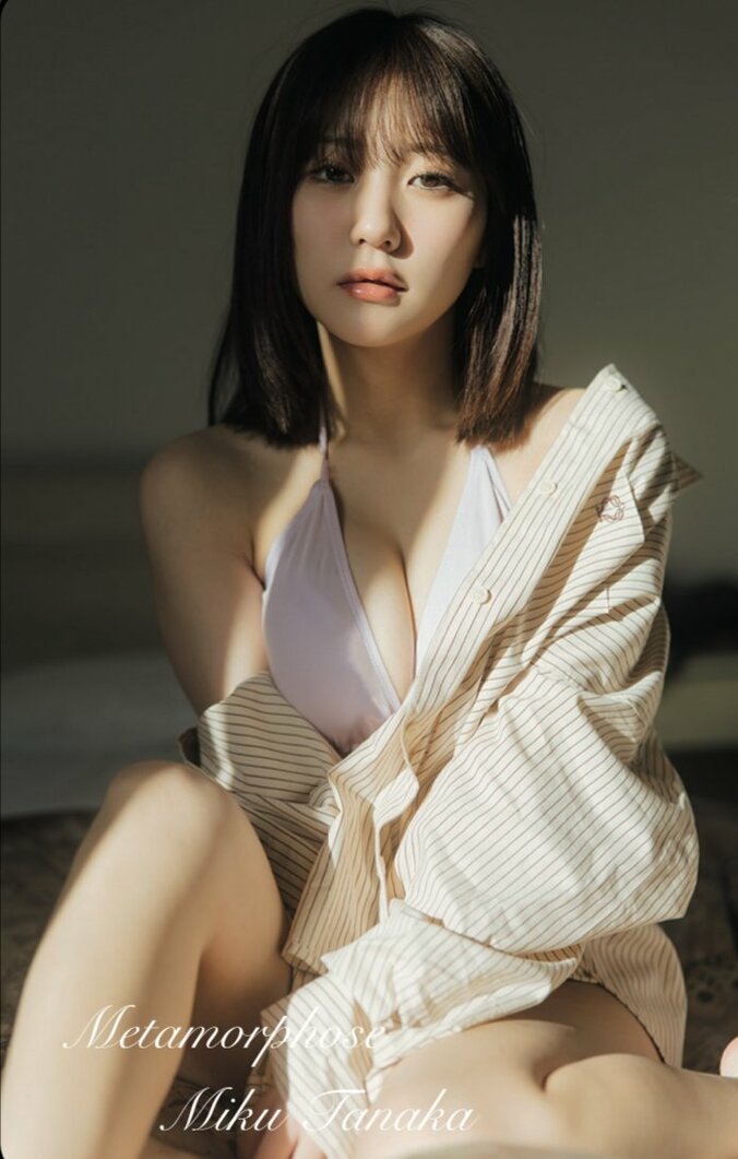 “令和のグラビアヴィーナス”田中美久、デジタルフォトブックが8月11日発売 水着姿だけではない、“少し大人”な姿を収録 2枚目