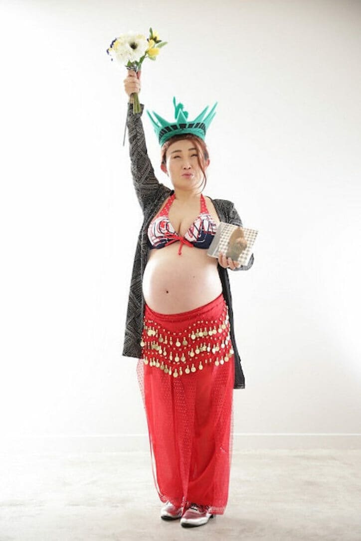 キンタロー。の夫、妻のマタニティフォトを公開「めっちゃ貴重」「すごく綺麗」の声