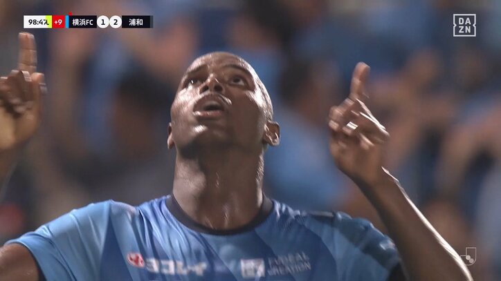 【映像】トラップ→反転→チョップ即シュートの圧巻個人技