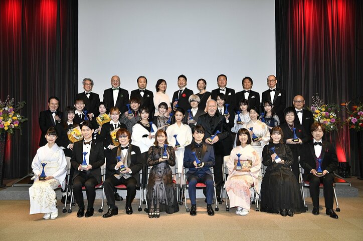 【写真・画像】「第十八回 声優アワード」主演声優賞は市ノ瀬加那、浦和希に決定！『機動戦士ガンダム 水星の魔女』『ブルーロック』主役の2人　1枚目