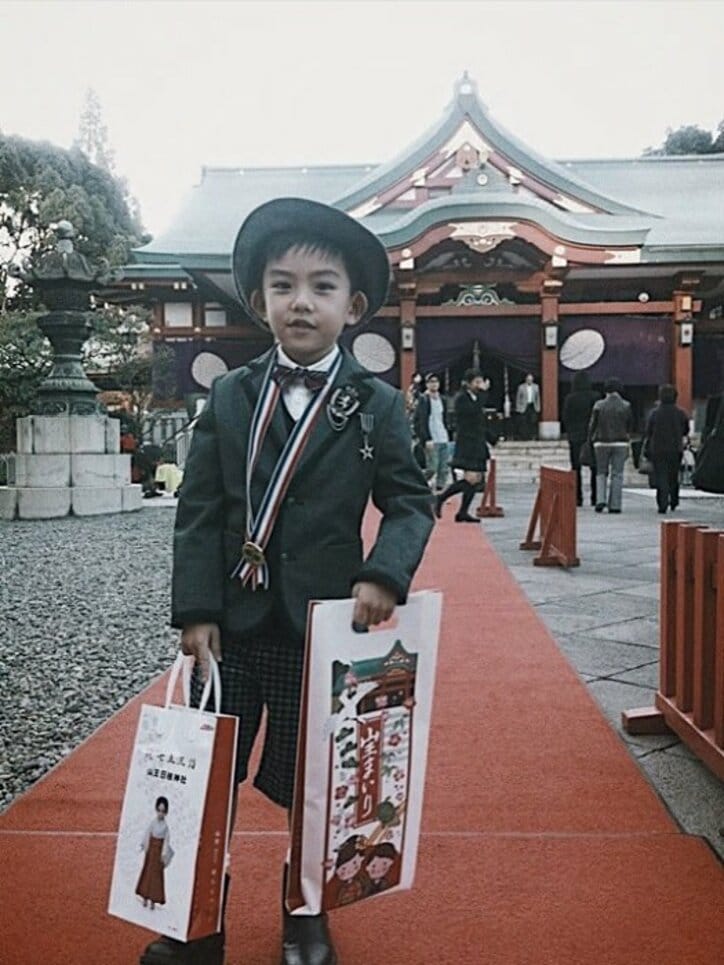 仁香、息子が七五三を迎えた時の写真を“特別”に公開「かわいすぎてキュン死」