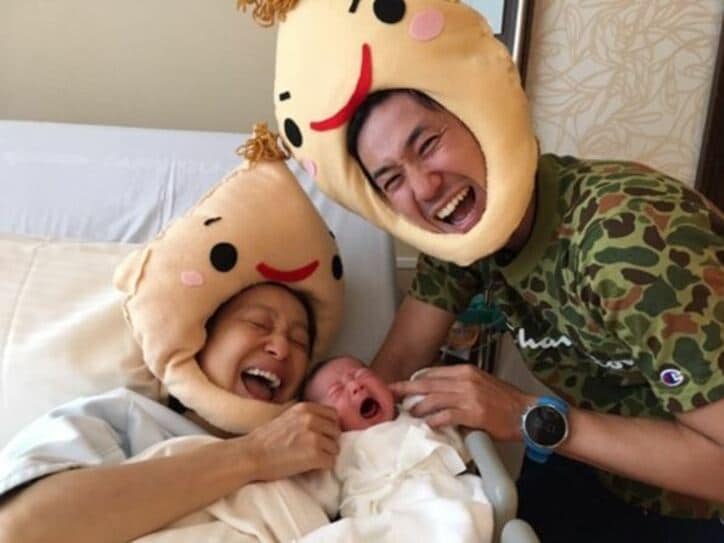 金田朋子、第一子の名前由来を発表「たくさん笑ってくれるように…」