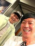  東MAX、ずん・飯尾和樹と新幹線でばったり遭遇「35年前からの同志」 