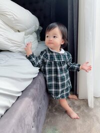 アレクサンダー『うちの美人ちゃん❤️にご飯作ってます』