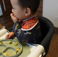 高橋ユウ『手づかみ食べデビューーー!』