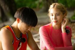 黒髪マッシュの陽キャ大学生、“プリンセス願望あり”の女王様系ギャルを前に大失態！予想以上の姫気質に「なるほどね…」と落ち込み『シャッフルアイランド Season3』#3