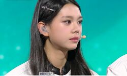 かわいすぎると話題の14歳練習生「猫をかぶってる感じでもっと可愛く」講師からの難しいオーダーも本番でクリア！ 未経験ながらも表情演技が格段に成長し観客を魅了