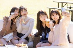 『今日好き』けい、かの、レイラ、あいりがお酒で乾杯「高校卒業してから彼氏は？」恋バナトーク炸裂『明日好き』第1話