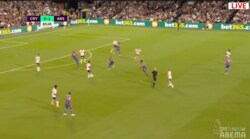 「そこ通すんかい」流れるパスワークに驚きの声 アーセナル”らしい”美しいサッカーにファン興奮