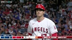 大谷翔平も不満顔　四球確信の一球がストライク→その後三振に倒れ首振りポーズ「これはかわいそう」