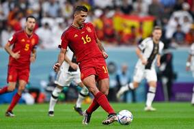 新生ティキ・タカ支える“ロドリのCB起用”　W杯でぶつけてきたエンリケ采配の妙