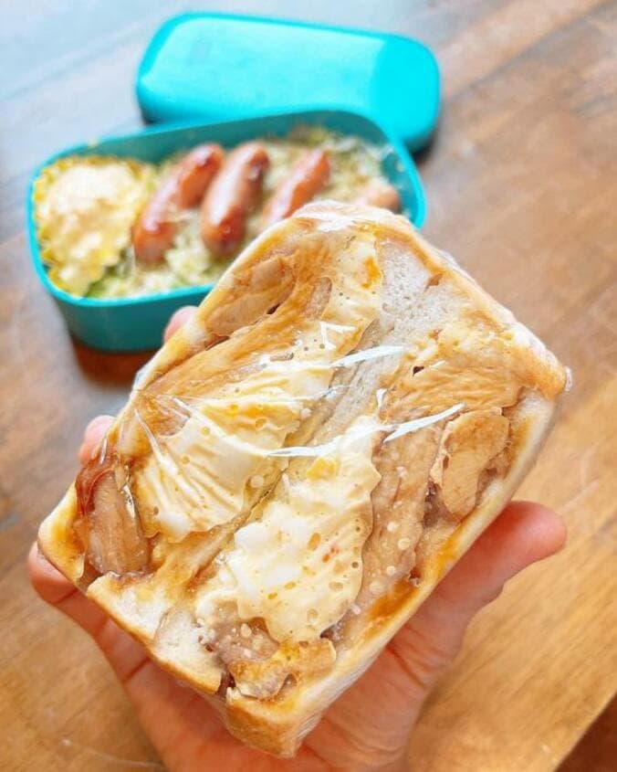  みきママ、朝からコンビニにダッシュして作った弁当「サンドするパンがあるわけないだろ」  1枚目