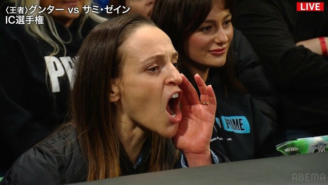 【写真・画像】【画像】妻ブチギレの珍事 奇跡の逆転に熱烈ハグ＆キス（複数）　1枚目