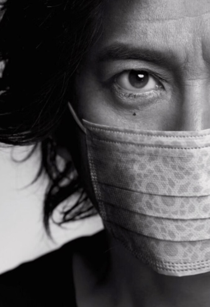 哀川翔が木村拓哉に！　ざわちんが芸能人に施したものまねメイク14選 1枚目