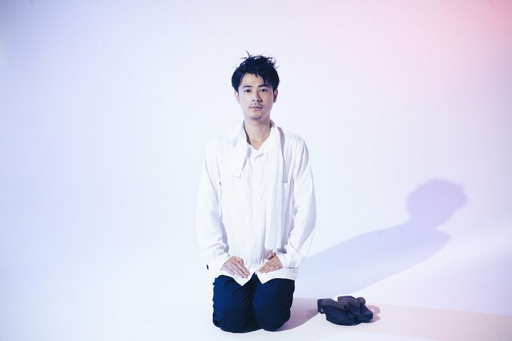 成田凌、約100人の中から選ばれ周防正行監督と初タッグ “想像を超えた”声の芝居　映画『カツベン！』インタビュー