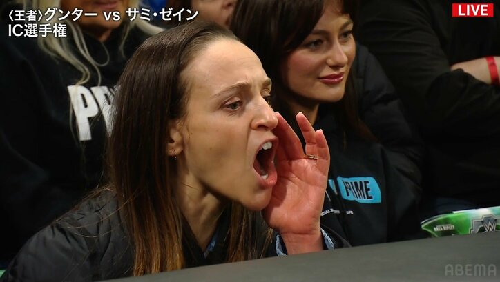 【写真・画像】【画像】妻ブチギレの珍事 奇跡の逆転に熱烈ハグ＆キス（複数）　1枚目