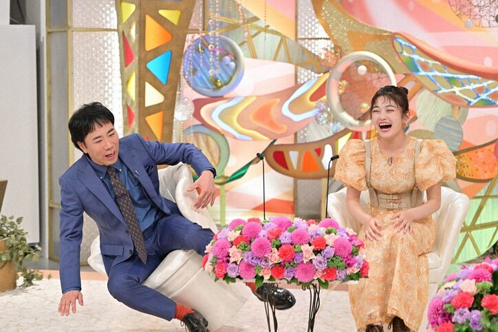 59歳の写真家男性、人生初の一目惚れをした60歳の女性と交際ゼロ⽇婚︕「うわ、女神来たって…」妻のために移住も即断、なれそめを明かす