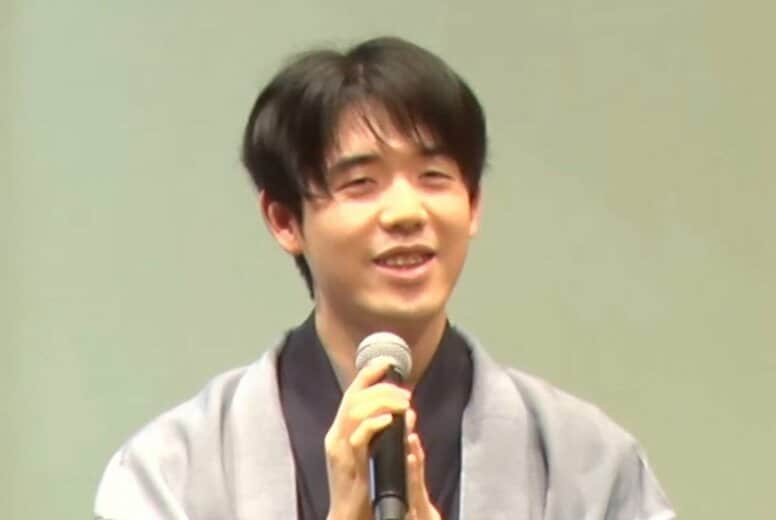 「千日手が歓迎される珍しいパターン」藤井聡太JT杯覇者、熊本復興支援“1手1万円”チャリティーは有言実行の大熱戦 200万円超えにファン拍手