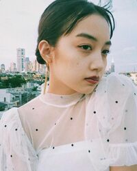 「可愛すぎる…！」「横顔美しい」黒木ひかりの大人っぽい雰囲気漂うオフショットとファン絶賛