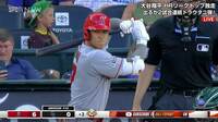 チャンスの時には“脱力打法”大谷翔平、軽ーく合わせてタイムリー 60打点で両リーグトップタイ「イチローぽい」「よく合わせたな」