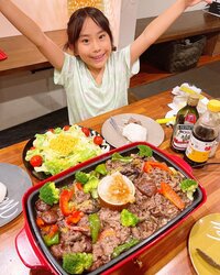 みきママ『ホットプレートでおろしステーキです！！』