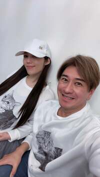 川崎麻世『ペアルック？』