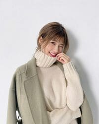 「はいかわいい大優勝」生見愛瑠の冬服姿でのウインクショットに絶賛の声