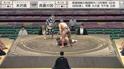 「つええ」「イケメンだ」褐色の19歳力士、 200キロ超の巨漢を「パチン」と一撃 「横顔ステキ」ファン惚れ惚れ