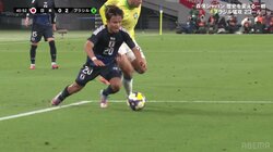 「ファウルだろ」久保建英、二度倒されるも連続ノーファウルで不満露わ「足いってる」「これは怒るわ」ファンも憤慨