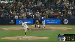 もはや暴力！ 元阪神の守護神が160キロ“火の玉ストレート”を炸裂した瞬間　カブス・鈴木らをパワーでねじ伏せる「猛虎魂を感じる」「ボール速すぎ」