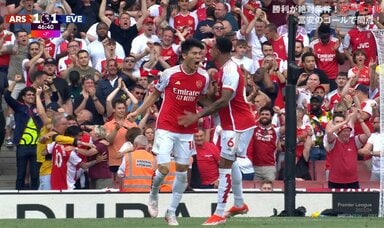 冨安健洋が現地メディアから大絶賛される！ 値千金の同点ゴールに守備でも躍動してチーム最高評価が相次ぐ「アーセナルで最も脅威的な攻撃陣のひとり」「多才ぶりを発揮」