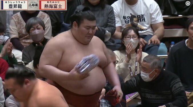 懸賞にチラ見してニッコリ