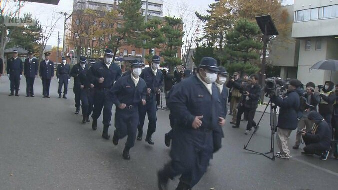「的撃ちと実際のクマは違う」警察の駆除部隊始動にハンターたちの思い複雑 1枚目