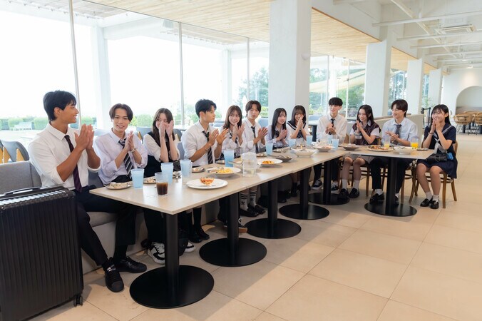 イケメンすぎる！爆モテ男子が登場した瞬間