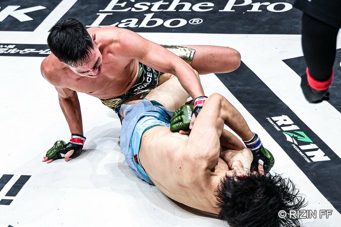 桜庭大世が宇佐美正パトリックを撃破