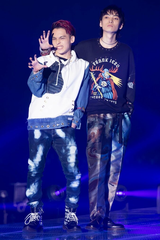 『月とオオカミちゃん』メンバー、TGCでハンドメイド服を初披露！サプライズの“赤い手紙”に衝撃が走る 9枚目