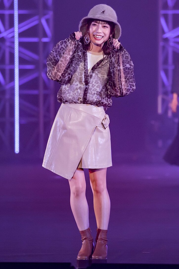 日向坂46、TGC×DASADAコラボステージに登場! ハッピーオーラ振りまくランウェイでおひさま魅了